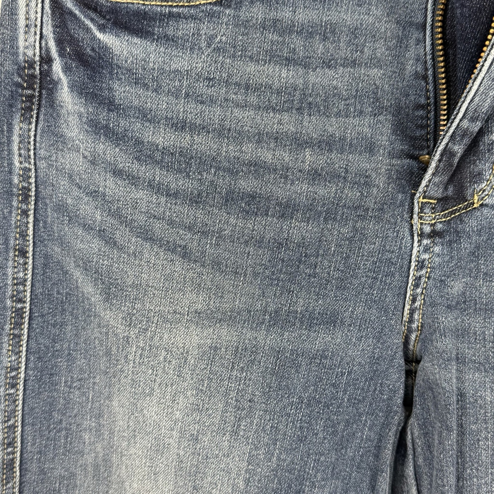 Judy Blue Mid Rise Tummy Control Straigh Leg Jeans Raw Hem NWT 7/28 30” Inseam - Picture 3 of 10